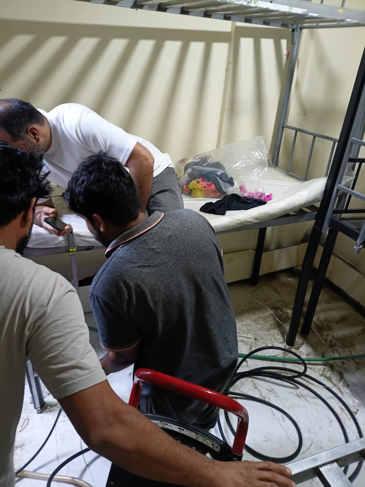 Plumbing Services Dubai - Slide 1